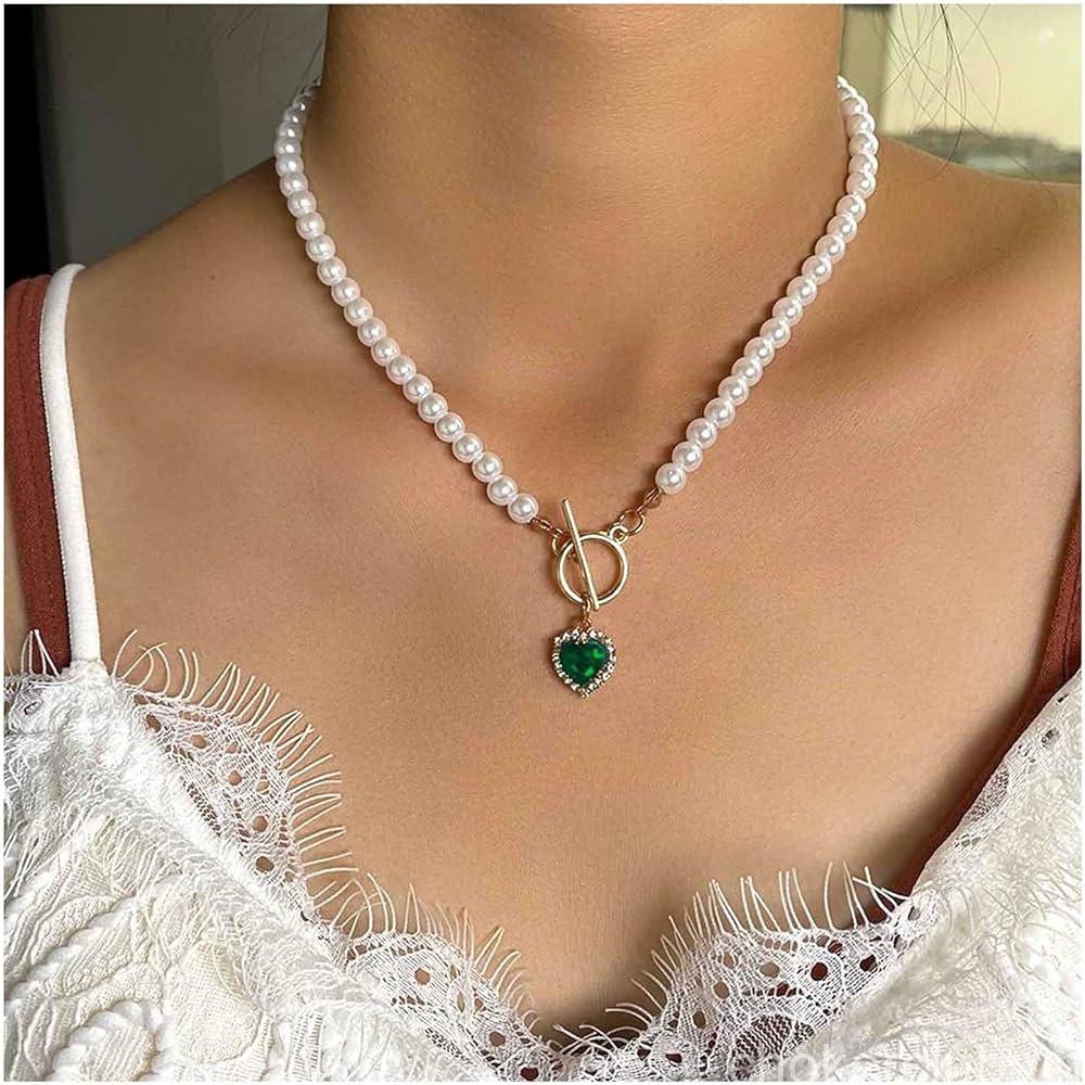 Discover The Allure Of Emerald Choker Necklaces - Unveiling The Beauty And Symbolism