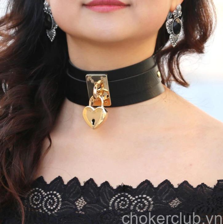 The Evolution Of Heart Choker Necklaces: A Stylish Fashion Statement